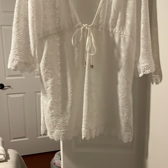 CLUB Z COLLECTION Lace hem flowers Beach Dress Coverup White Woman’s Size L - Picture 3 of 9